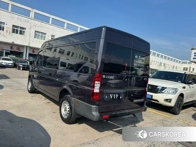 Dongfeng Yufeng 2021 Черный из Китая