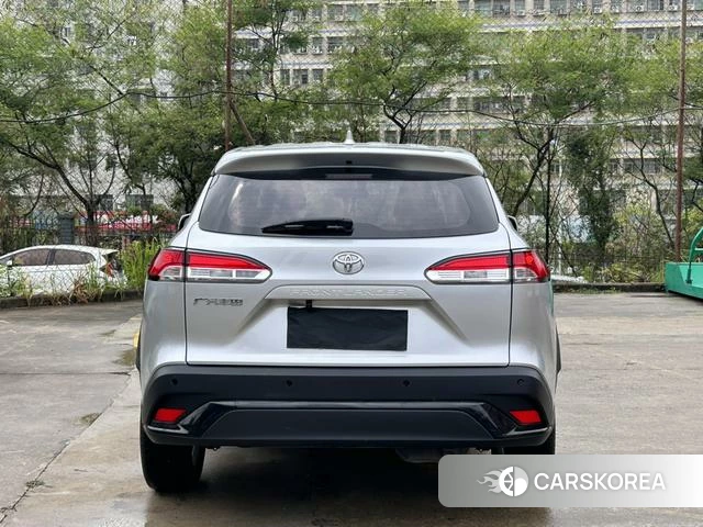 Toyota Fenglanda 2022 Серебристо-серый из Китая