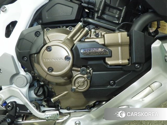 Engine photo