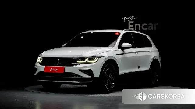 Volkswagen Tiguan second Generation 2022 Белый из Кореи
