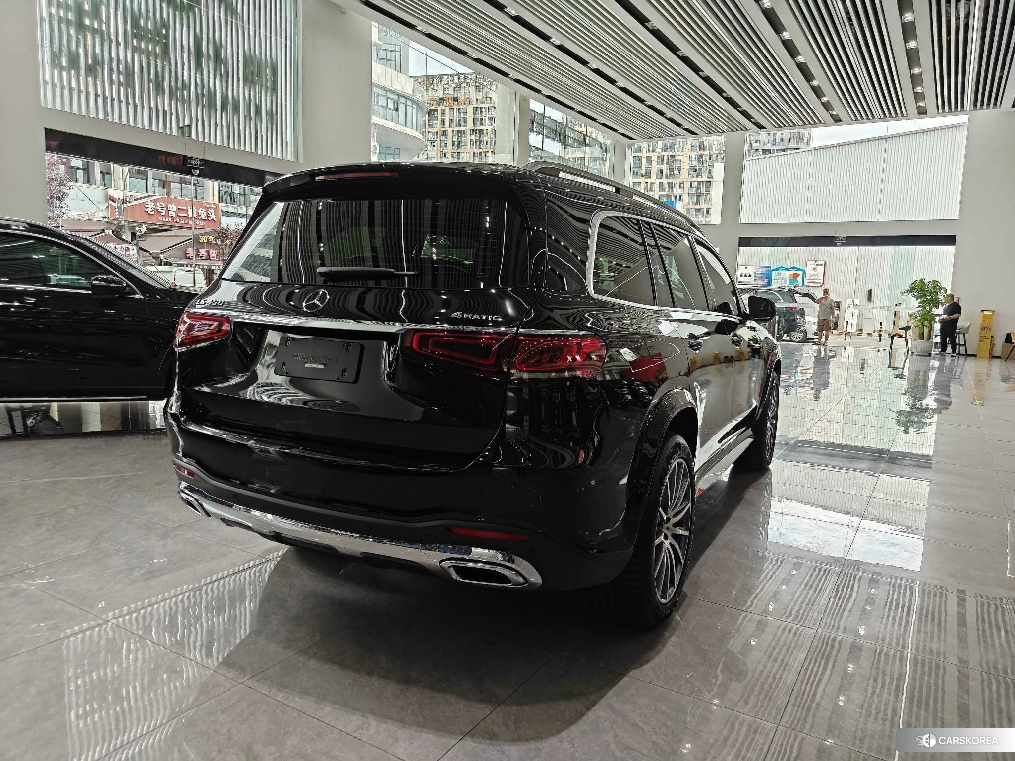 Mercedes-Benz GLS 2023 Черный из Китая