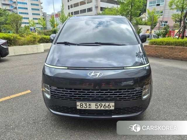 Hyundai Staria 2021 Серый из Кореи