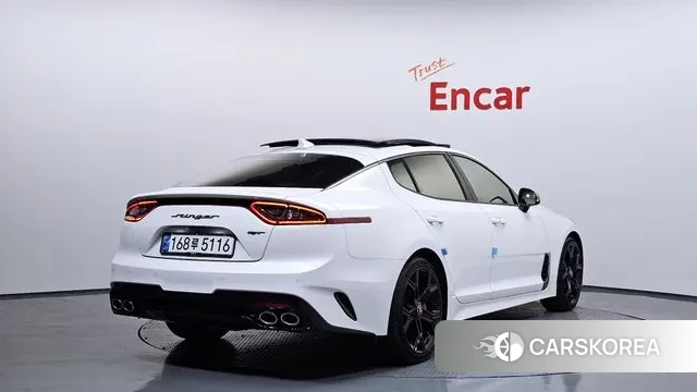 Kia Stinger id 3479606 из Кореи