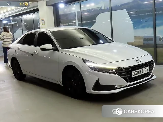 Hyundai Avante (CN7) 2020 Белый из Кореи