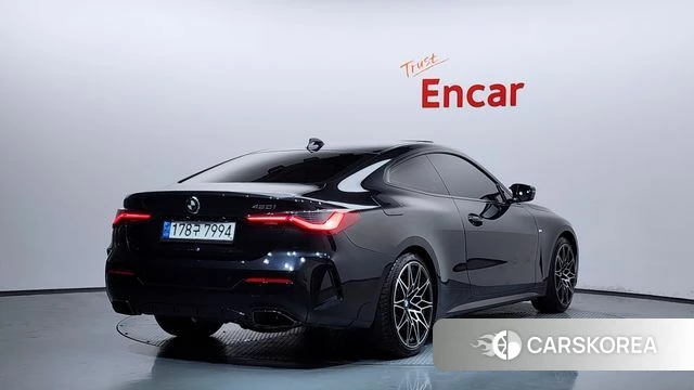 BMW 4 Series (G22) 2021 Черный из Кореи