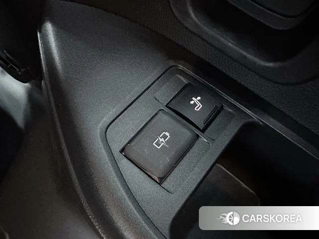 Lexus LX 2023 Белый из Китая