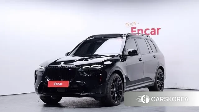 BMW X7 (G07) 2025 Черный из Кореи