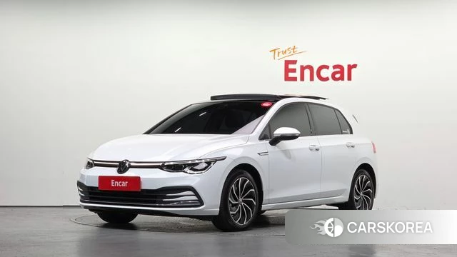 Volkswagen Golf 8th Generation 2022 Белый из Кореи