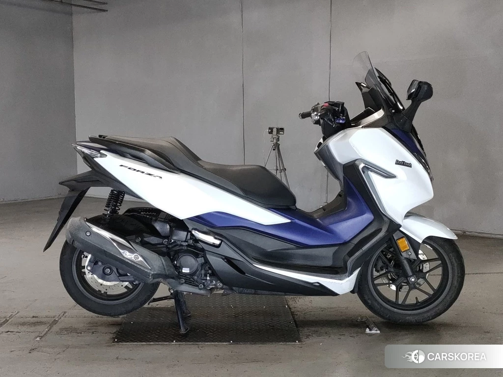 Проданный Honda FORZA 2018 из Японии