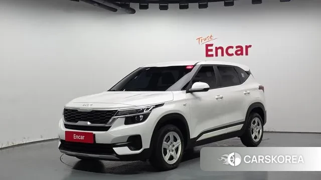 Kia Seltos 2022 Белый из Кореи