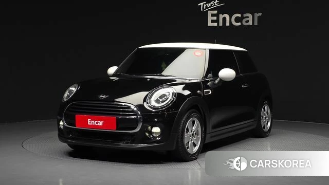 Mini Cooper 2019 Черный из Кореи