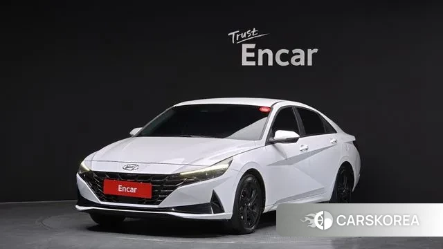 Hyundai Avante Hybrid (CN7) 2023 Белый из Кореи