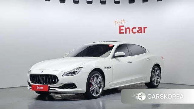 Maserati Quattroporte 2021 Белый из Кореи
