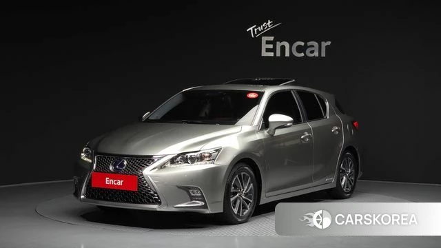 Lexus CT200h 2018 Серебряный из Кореи