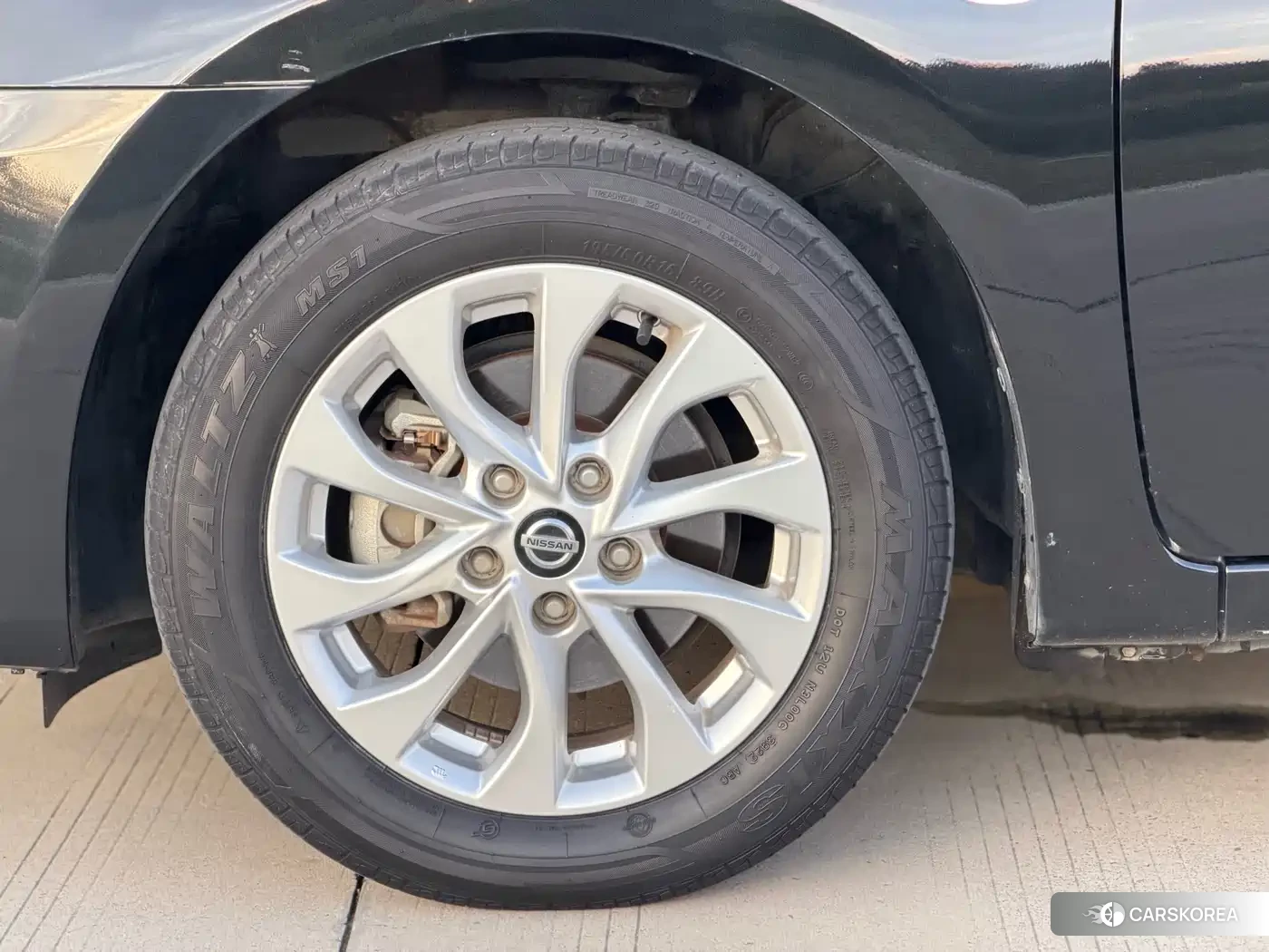Nissan Sylphy 2023 Черный из Китая