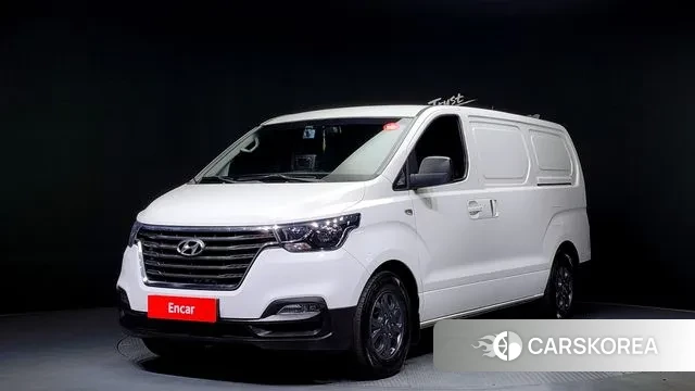 Hyundai The New Grand Starex 2018 Белый из Кореи
