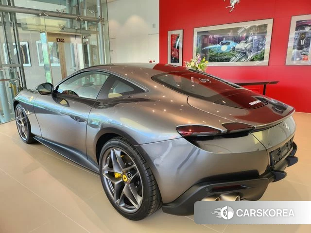 Ferrari Rome 2023 Серый из Кореи