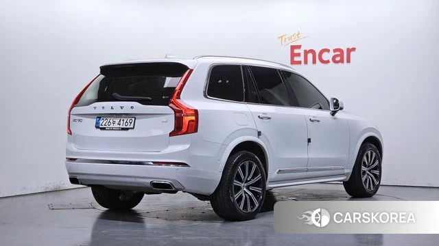 Volvo XC90 second Generation 2021 Белый из Кореи