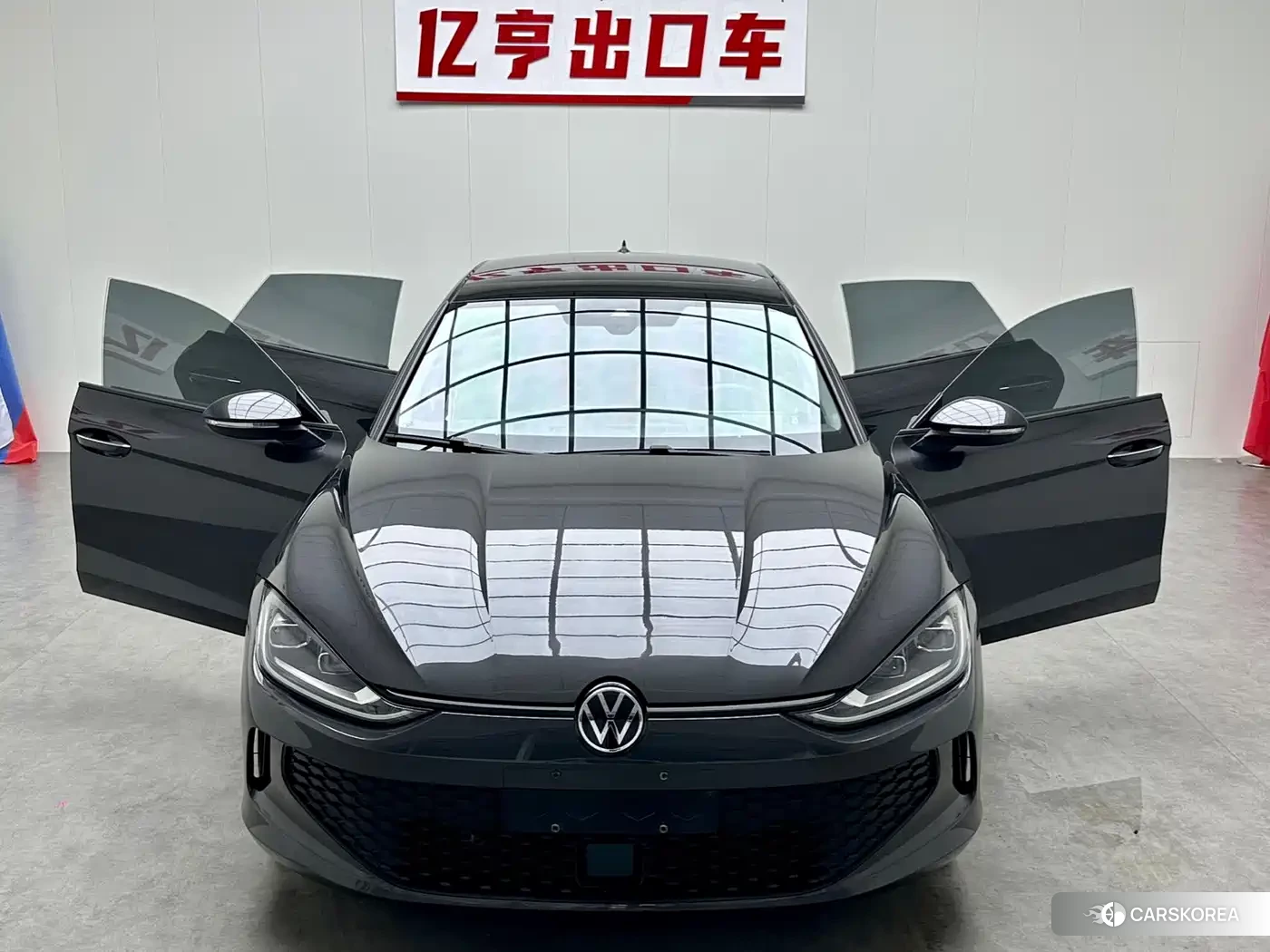 Volkswagen Lamando 2022 Silver/gray из Китая