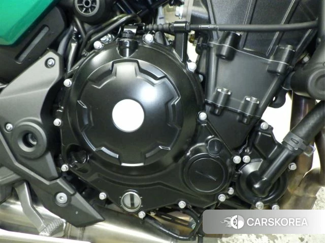 Engine photo