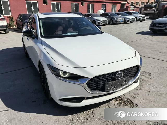 Mazda 3 Angkesaila 2023 Белый из Китая