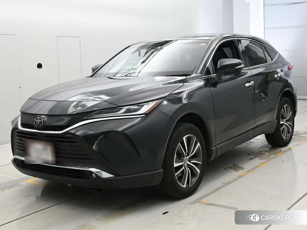 Toyota Harrier 2023 из Японии