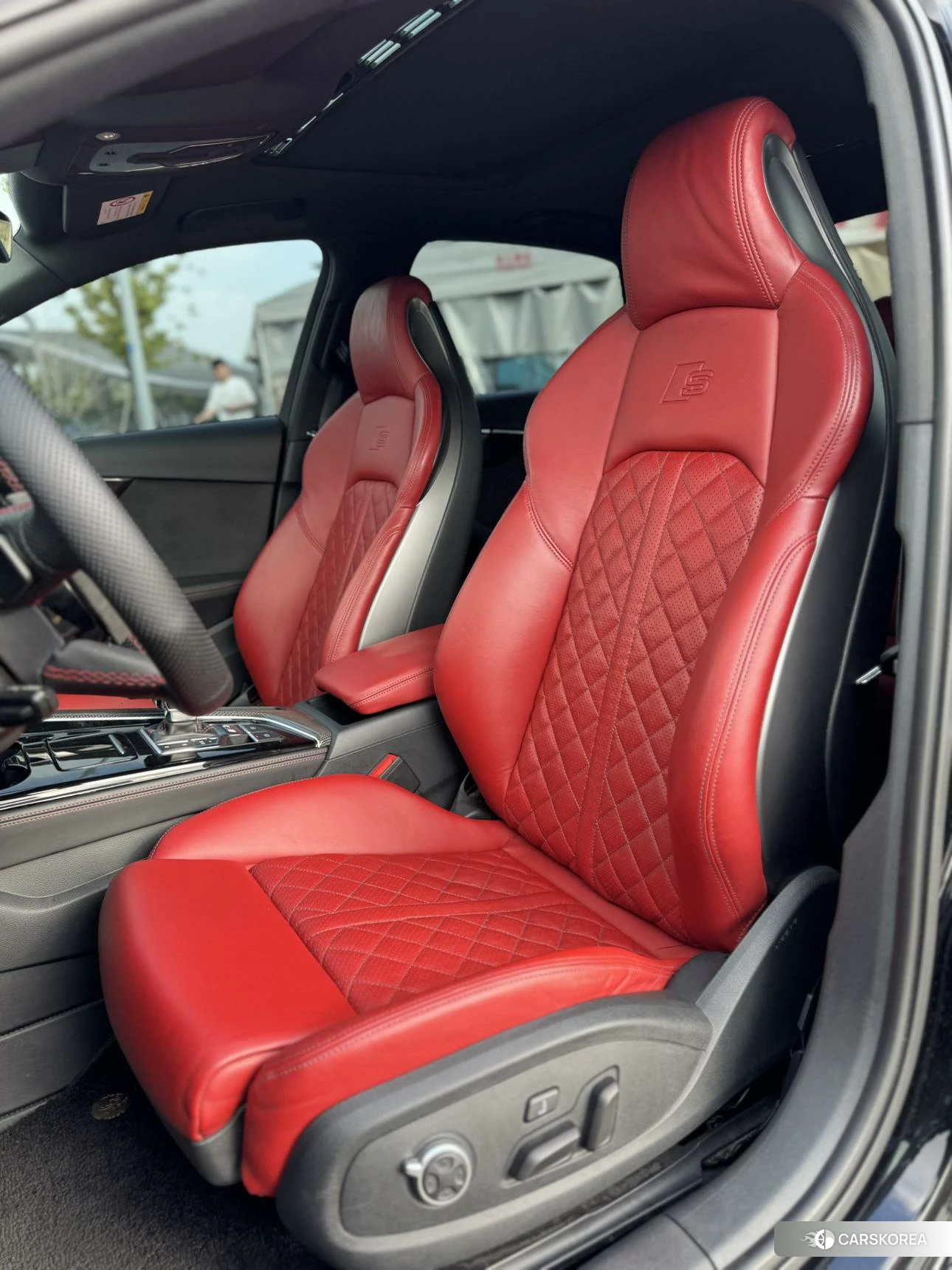 Audi S4 2021 Черный из Китая