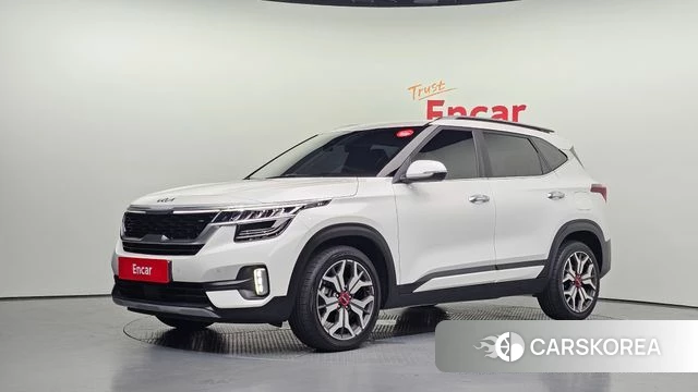 Kia Seltos 2021 Белый из Кореи