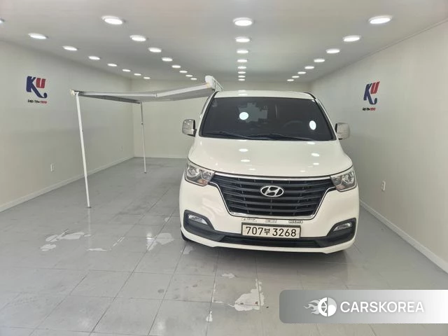Hyundai The New Grand Starex 2021 Белый из Кореи