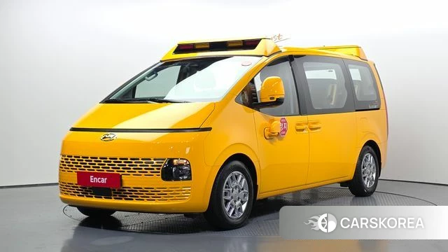 Hyundai Staria 2021 Желтый из Кореи