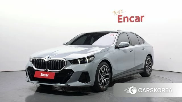 BMW 5 Series (G60) 2025 Серый из Кореи