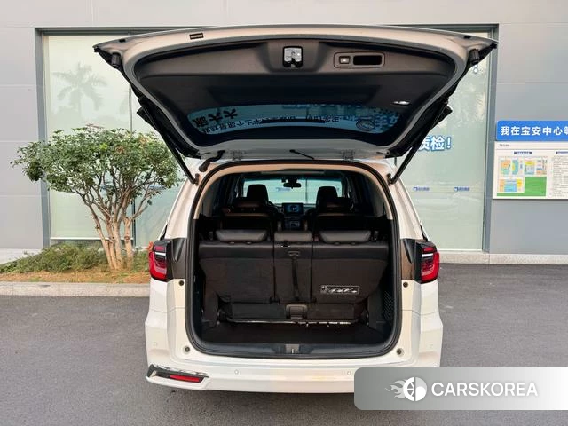 Honda Odyssey 2022 Белый из Китая