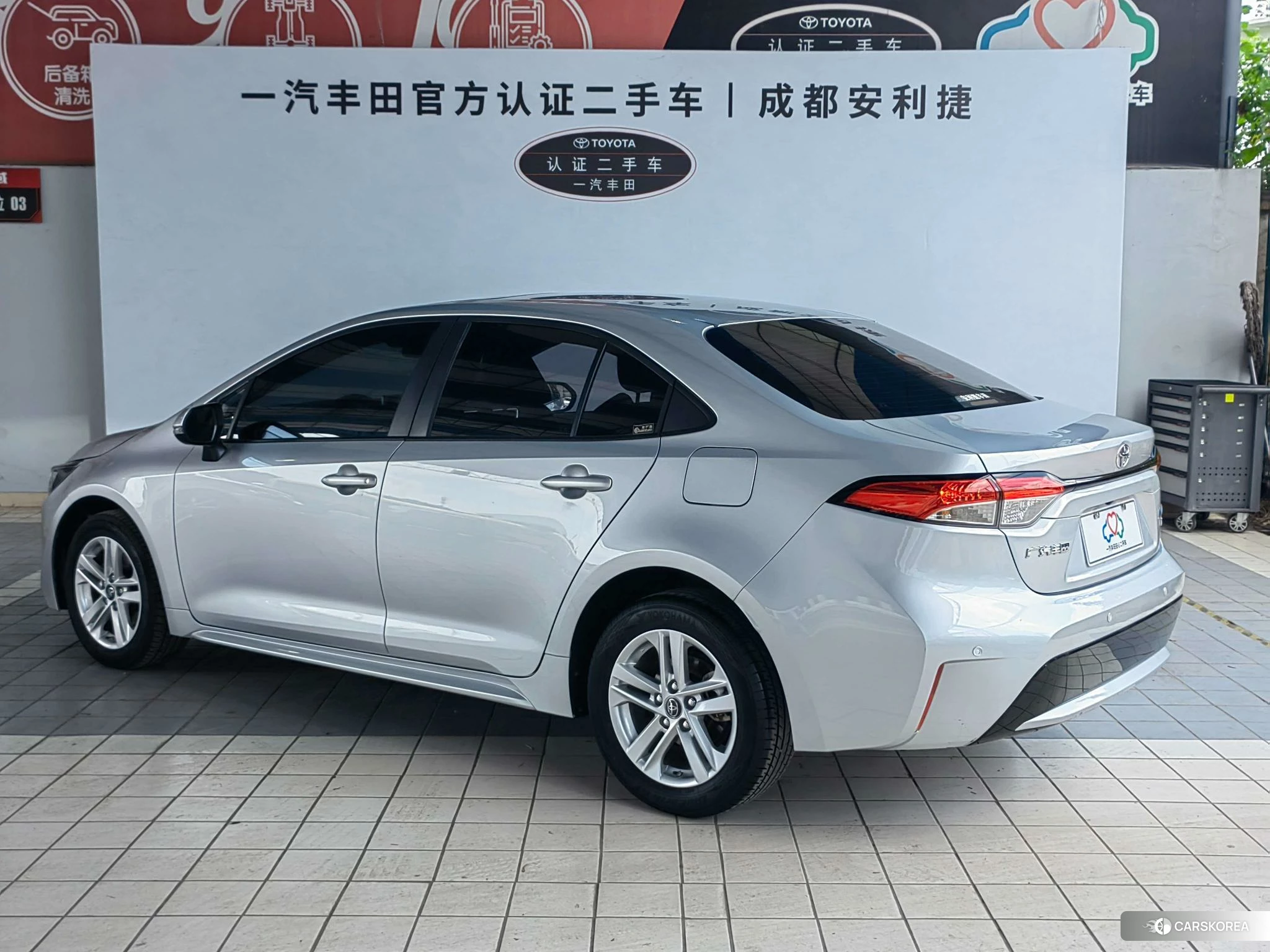 Toyota Lei Ling 2020 Серебристо-серый из Китая