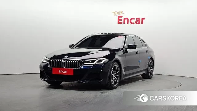 BMW 5 Series (G30) 2023 Черный из Кореи