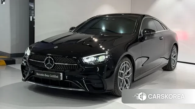 Mercedes-Benz E-Class W213 2023 Черный из Кореи