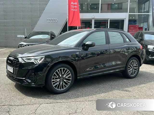 Audi Q3 (F3) 2026 Черный из Кореи