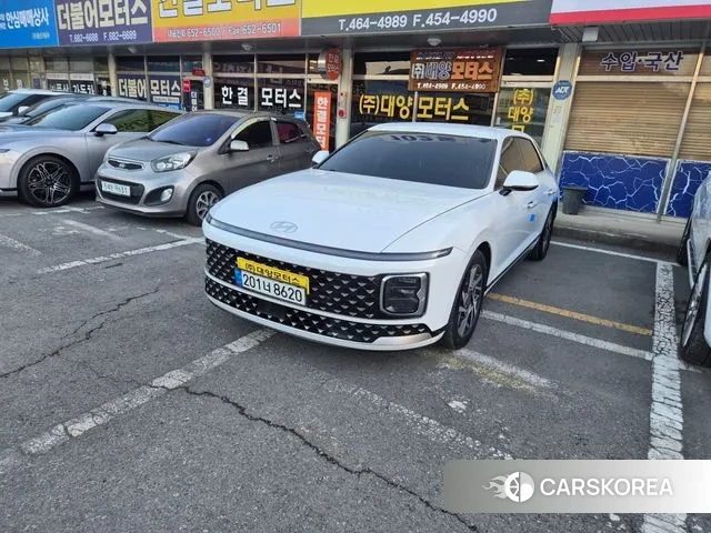 Hyundai Grandeur (GN7) 2023 Белый из Кореи