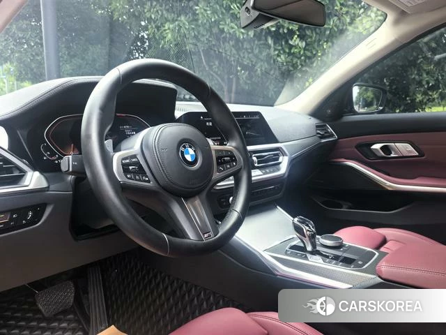 BMW 3 series 2021 Черный из Китая