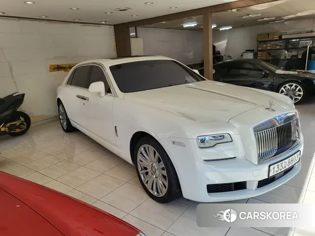 Rolls-Royce Ghost 2019 Белый из Кореи