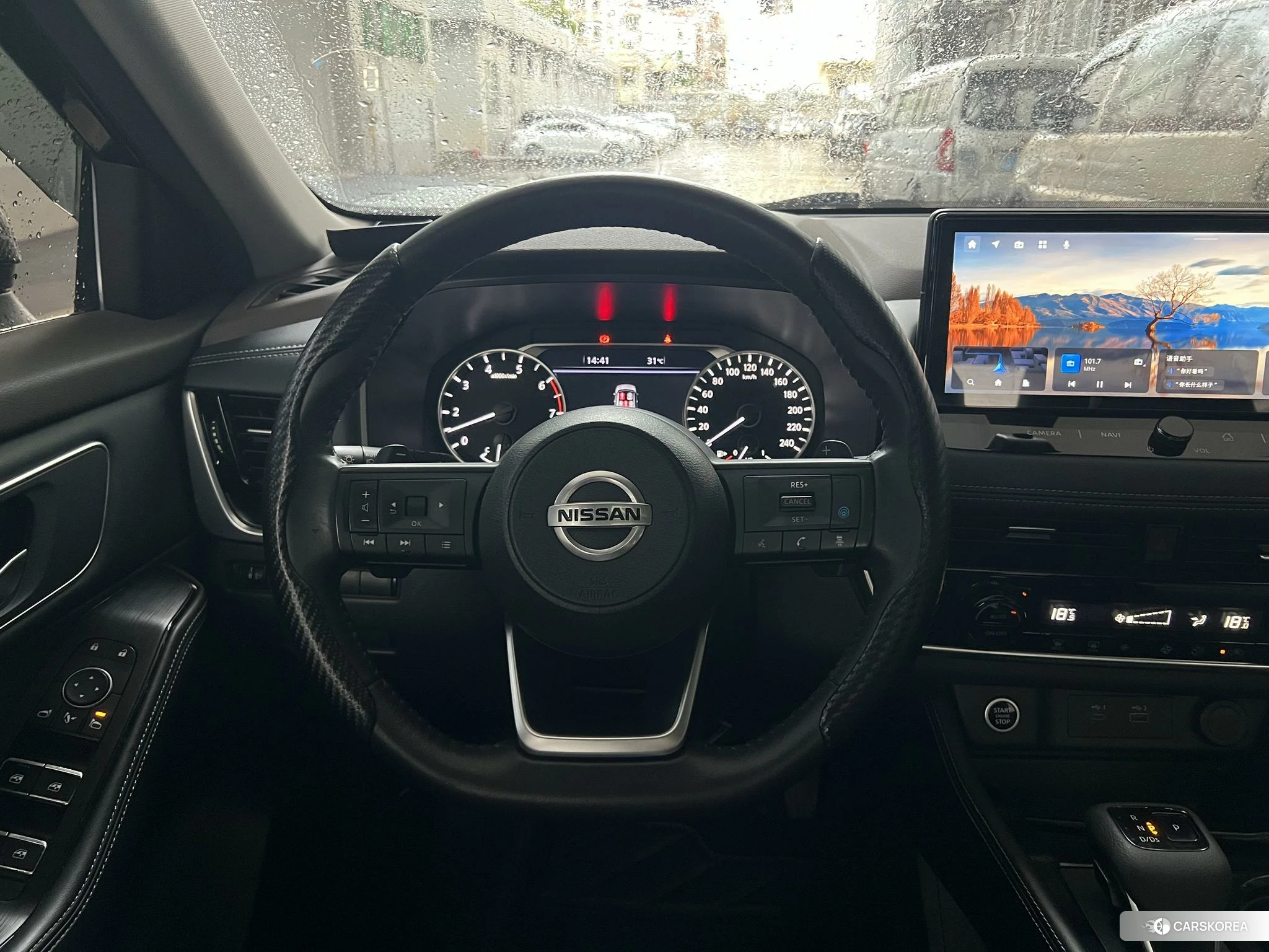 Nissan Qijun 2021 Черный из Китая