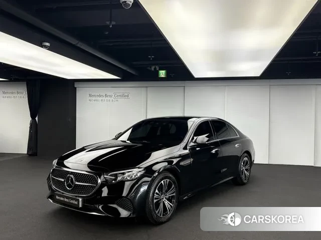 Mercedes-Benz E-Class W214 2024 Черный из Кореи