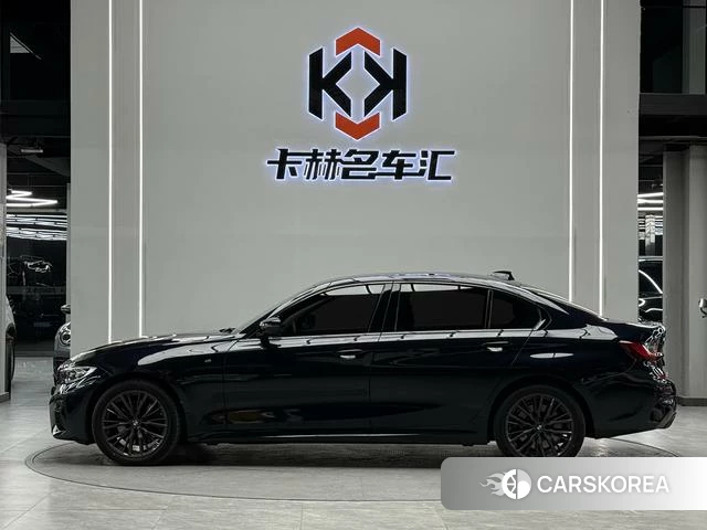 BMW 3 series 2022 Черный из Китая