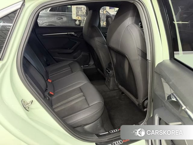 Audi A3 2022 Зеленый из Китая