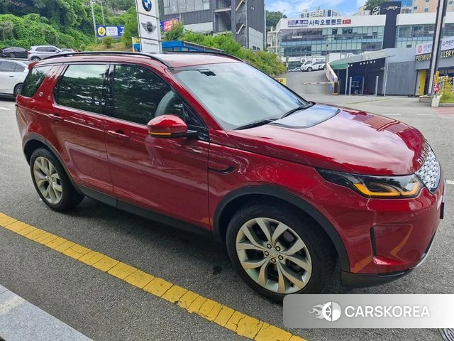 Land Rover Discovery Sports 2nd Generation 2022 Красный из Кореи