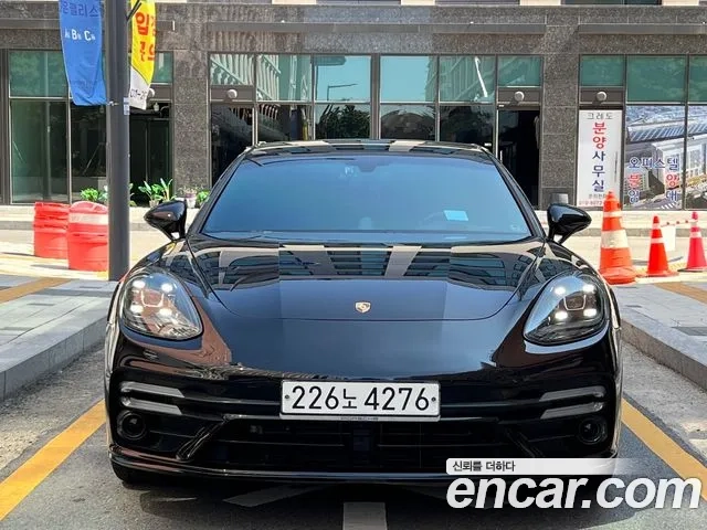 Porsche Panamera (971) 2018 Черный из Кореи