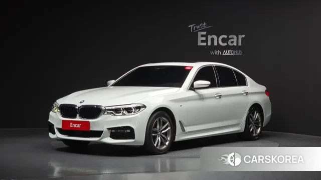 BMW 5 Series (G30) 2018 Белый из Кореи