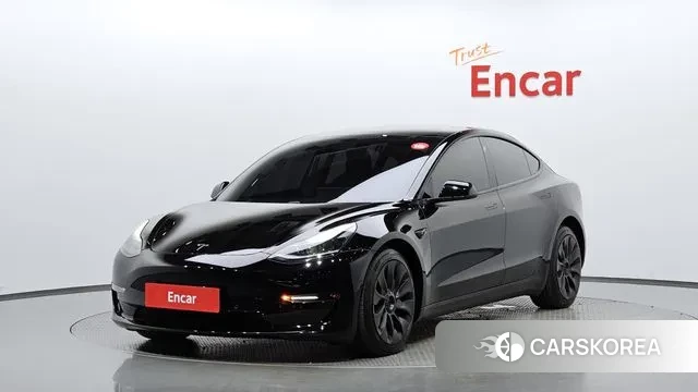 Tesla Model 3 2021 Черный из Кореи