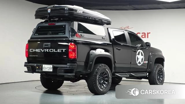 Chevrolet (GM Daewoo) Real New Colorado 2021 Черный из Кореи