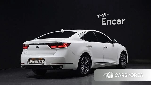 Kia Come New K7 2019 Белый из Кореи