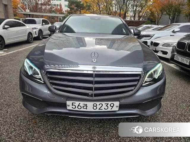 Mercedes-Benz E-Class W213 2018 Серый из Кореи